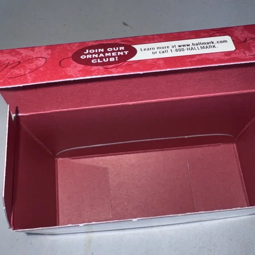 Hallmark 2001 keepsake